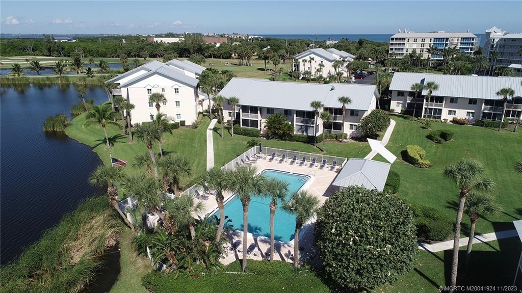 534 NE Plantation Road 4601