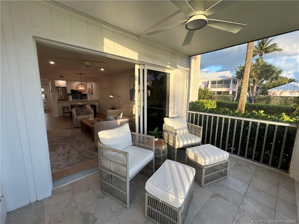 484 NE Plantation Road 4102