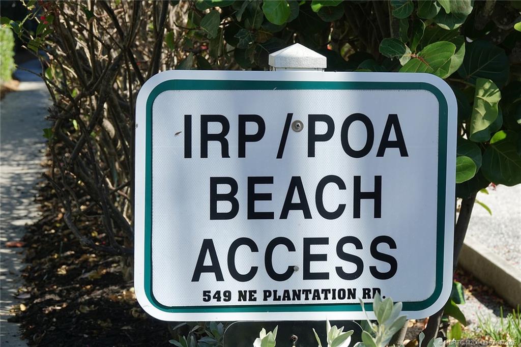 484 NE Plantation Road 4102