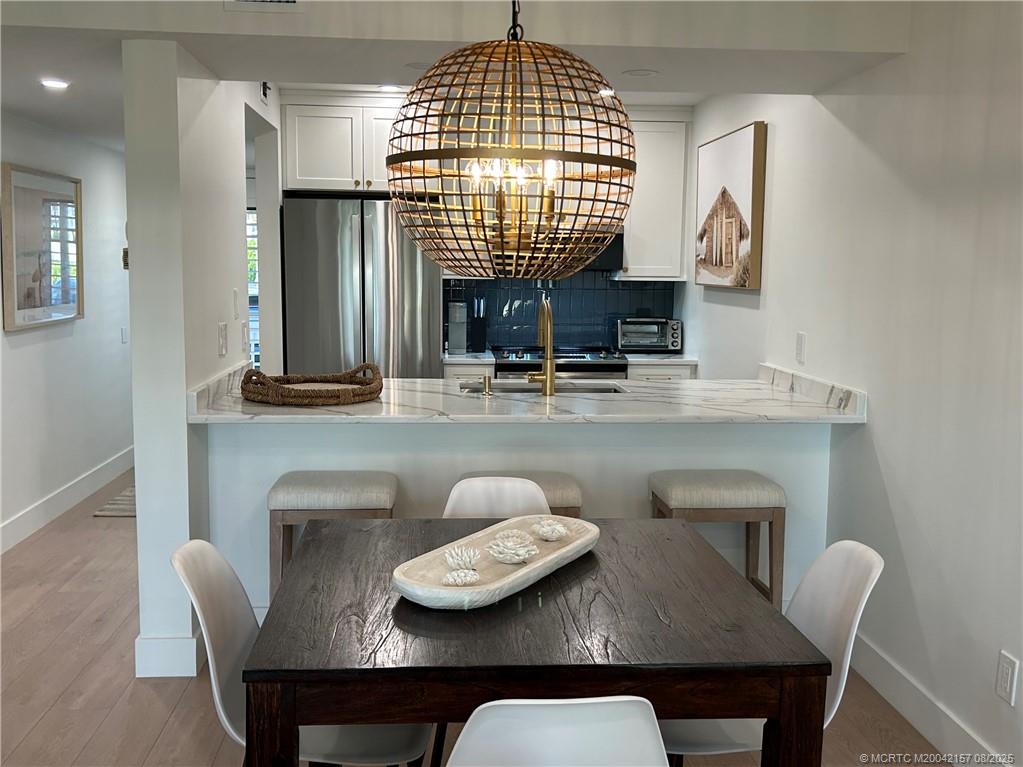 484 NE Plantation Road 4102