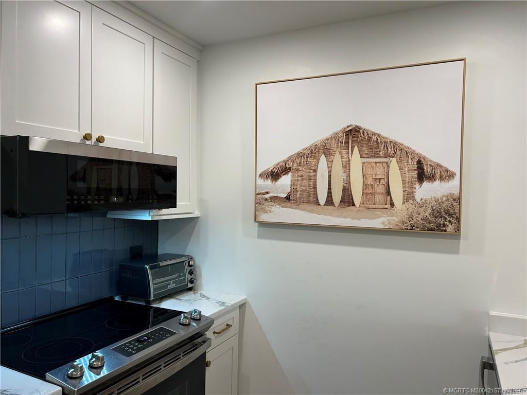 484 NE Plantation Road 4102