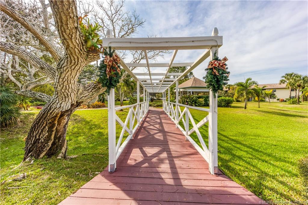 2950 SE Ocean Blvd 131-6