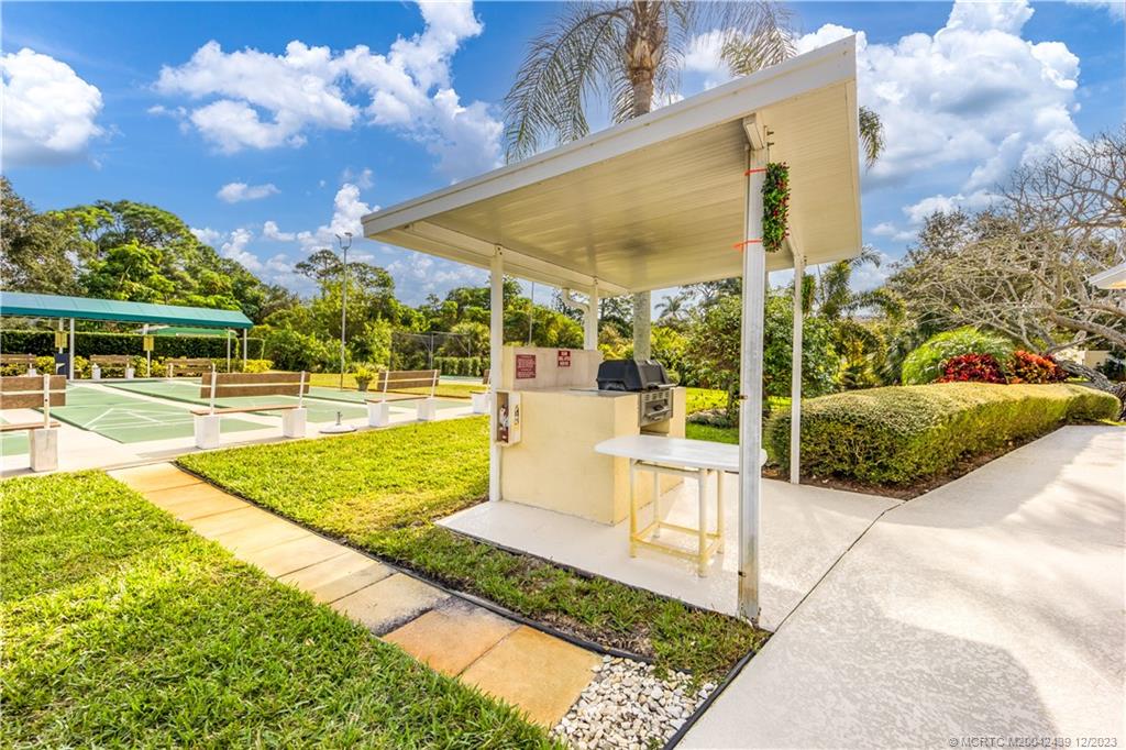 2950 SE Ocean Blvd 131-6