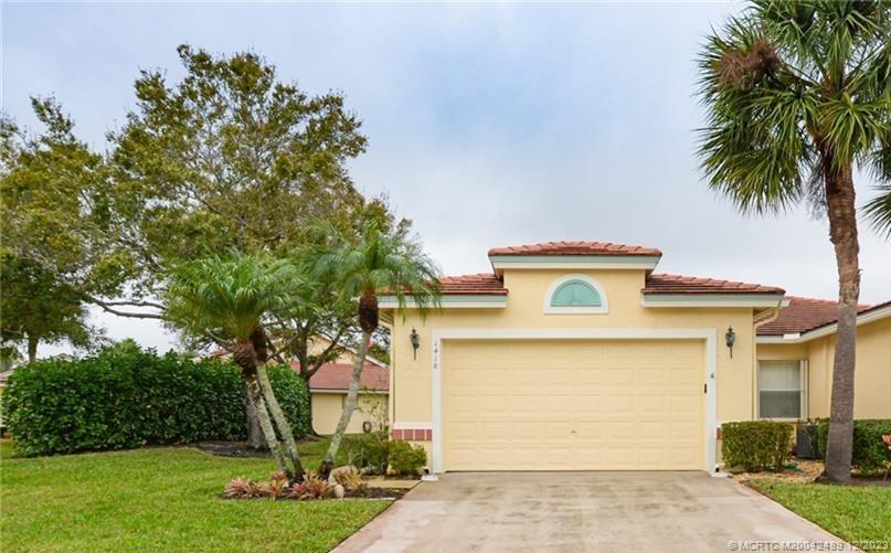 1418 SW Greens Pointe Way