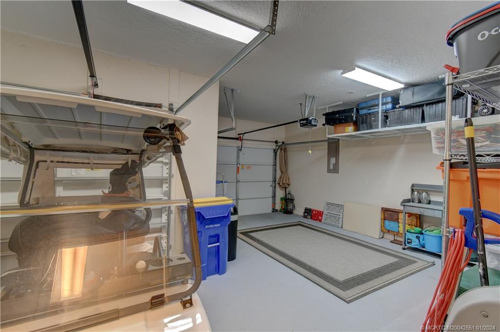 3290 SE Cambridge Drive