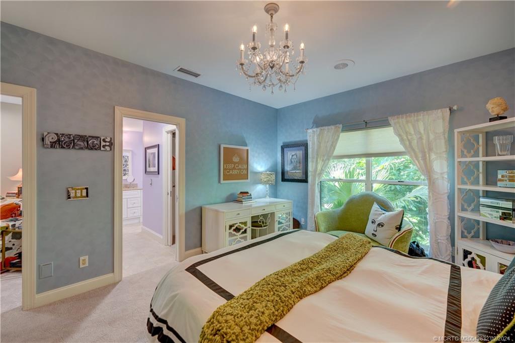 132 S River Road