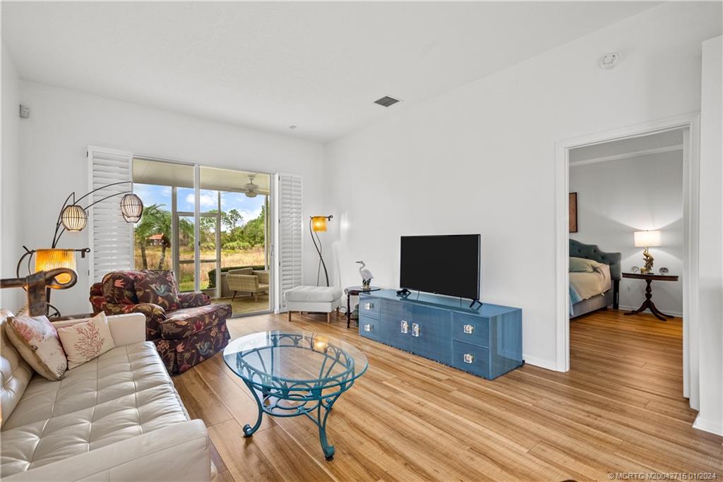 3789 SW Whispering Sound Drive