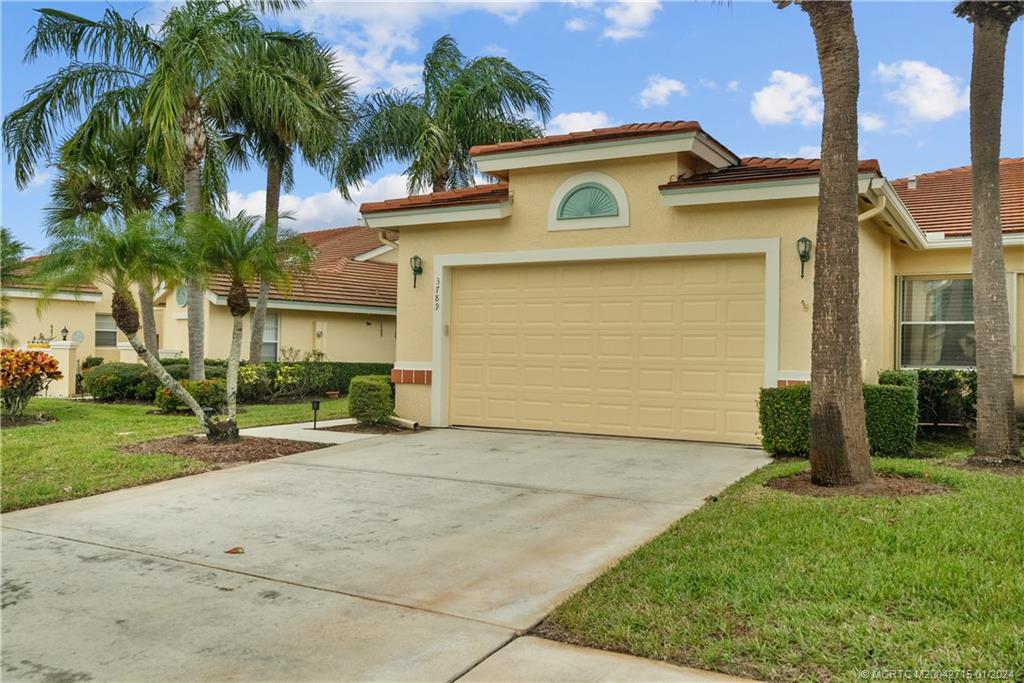 3789 SW Whispering Sound Drive