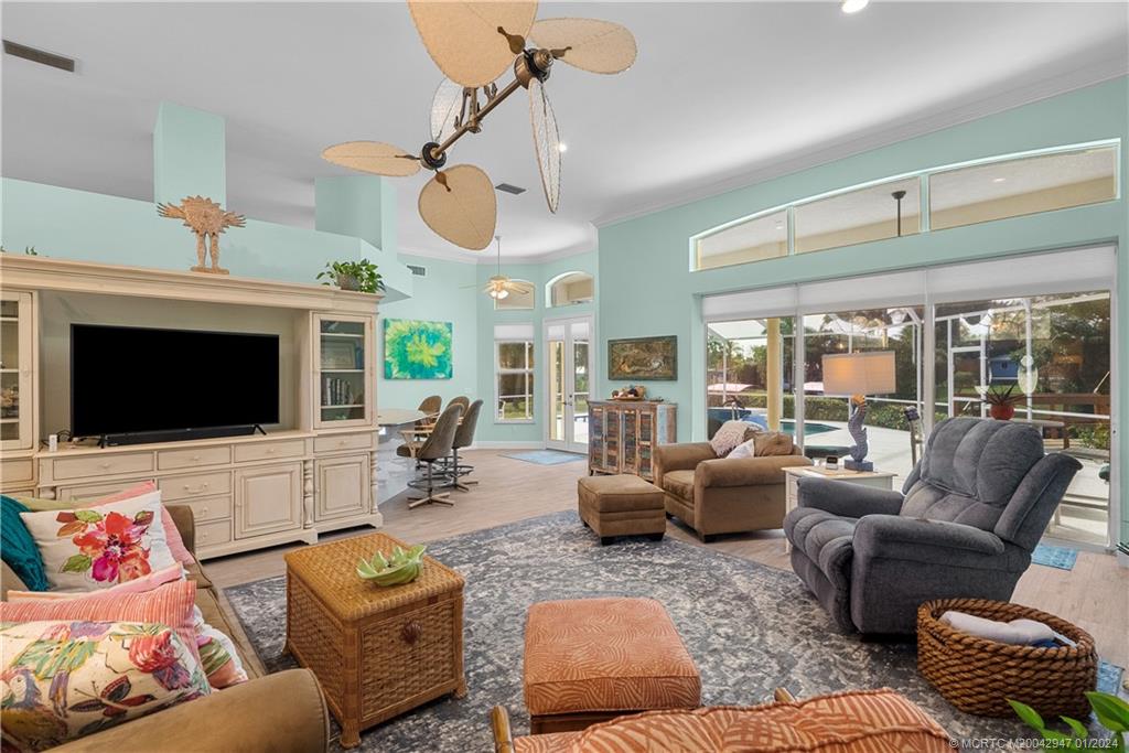 512 SE Krueger Creek Place