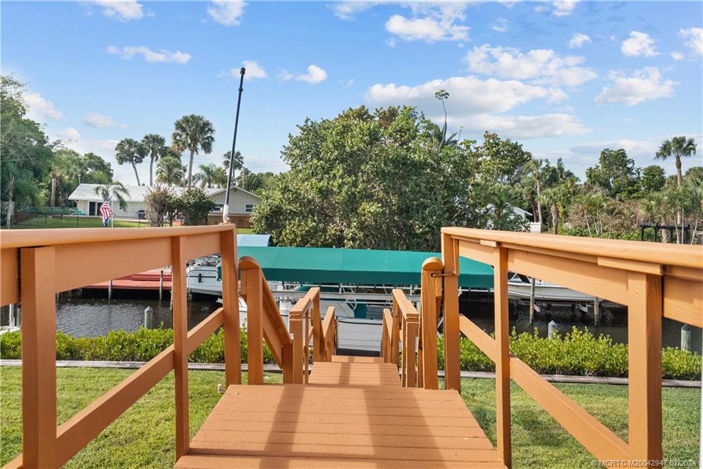 512 SE Krueger Creek Place