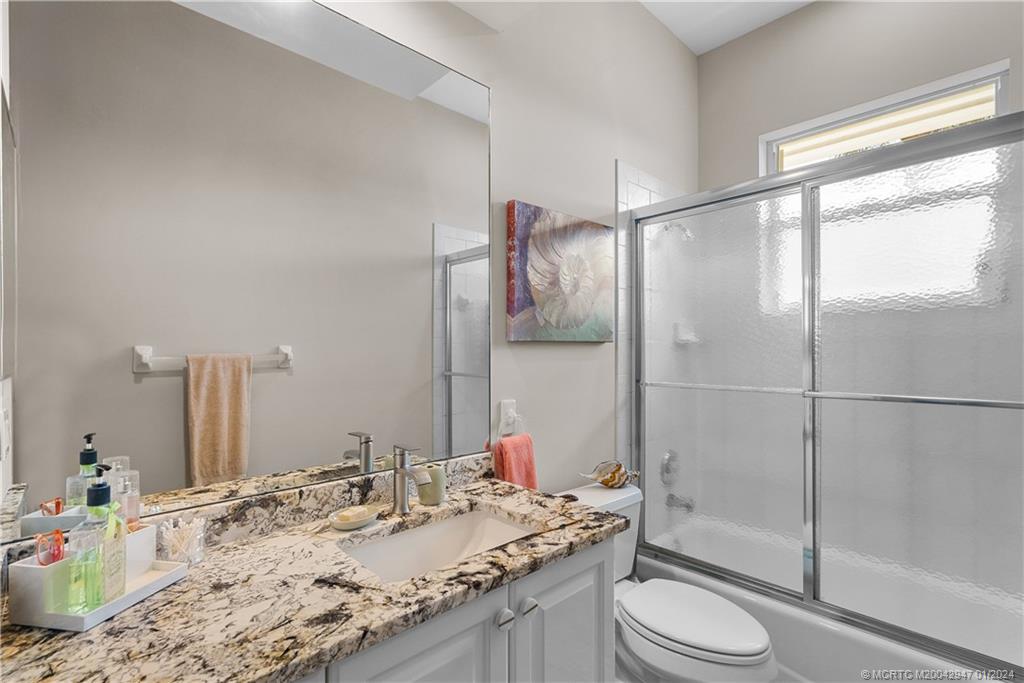 512 SE Krueger Creek Place