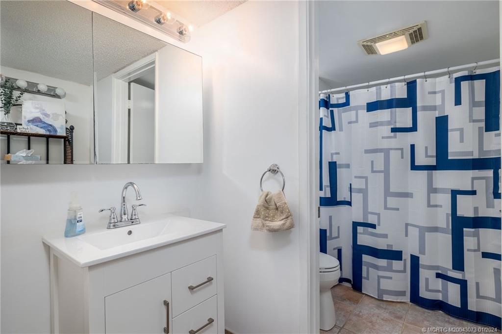 1555 NE Ocean Blvd 203N