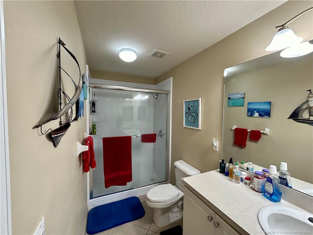 2813 SE Birmingham Drive 10