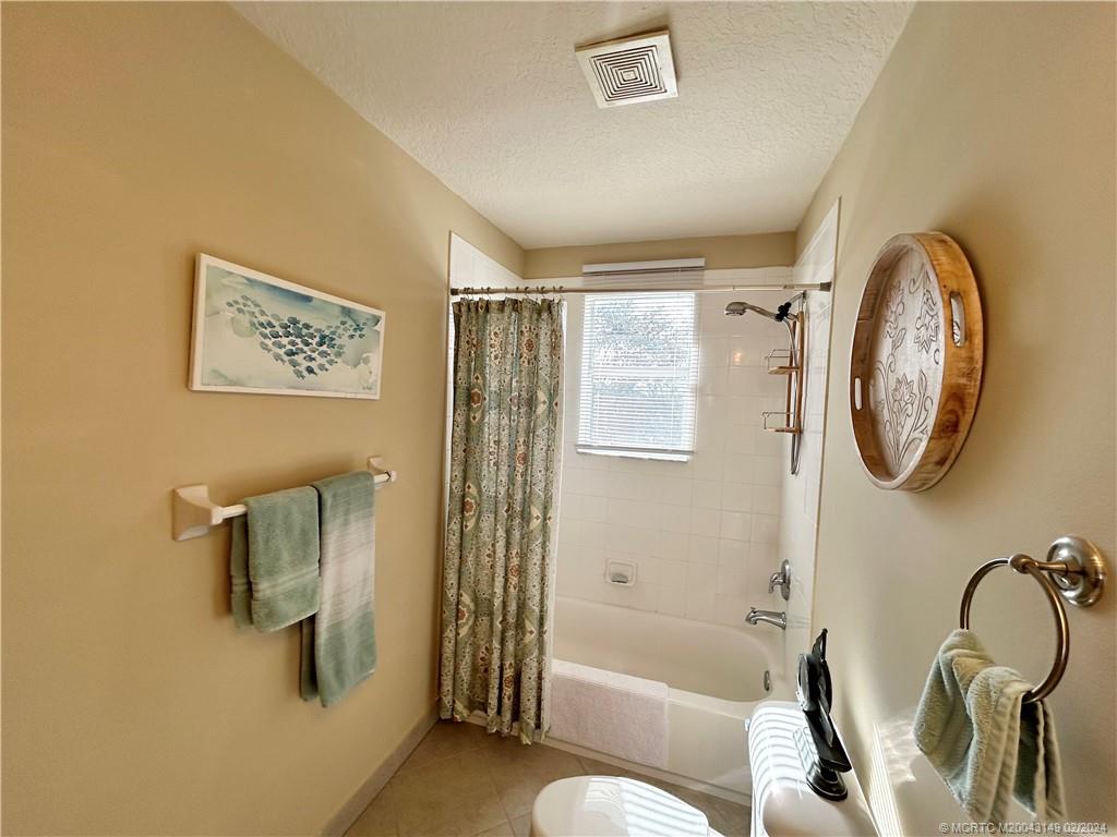 2813 SE Birmingham Drive 10
