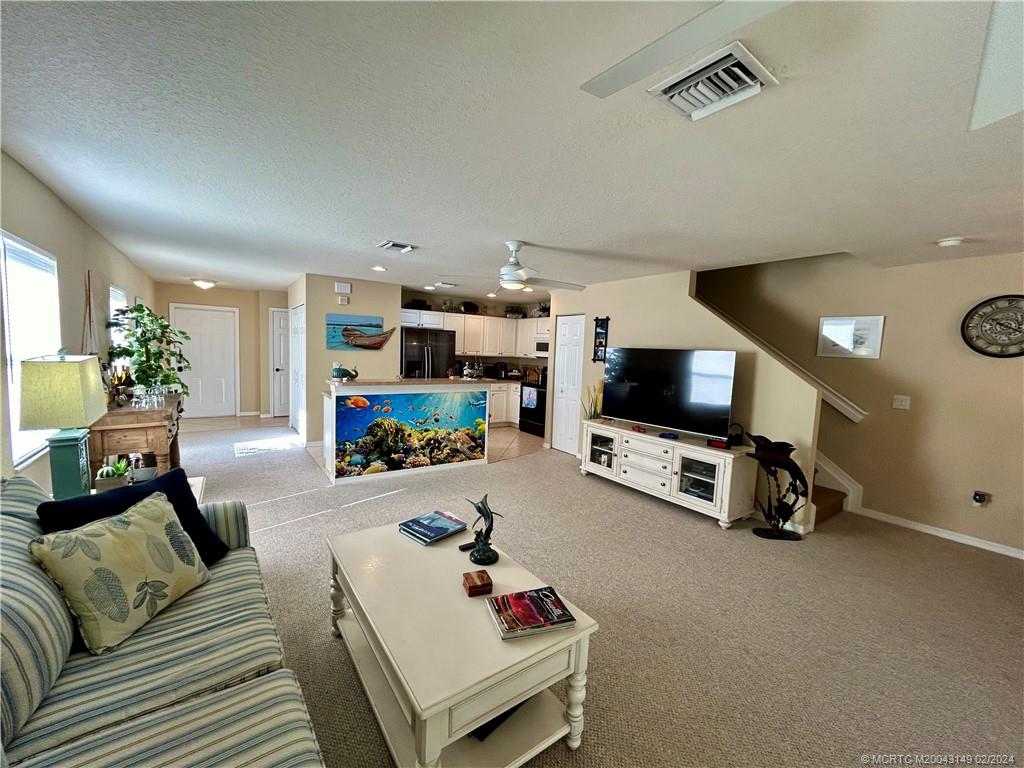 2813 SE Birmingham Drive 10