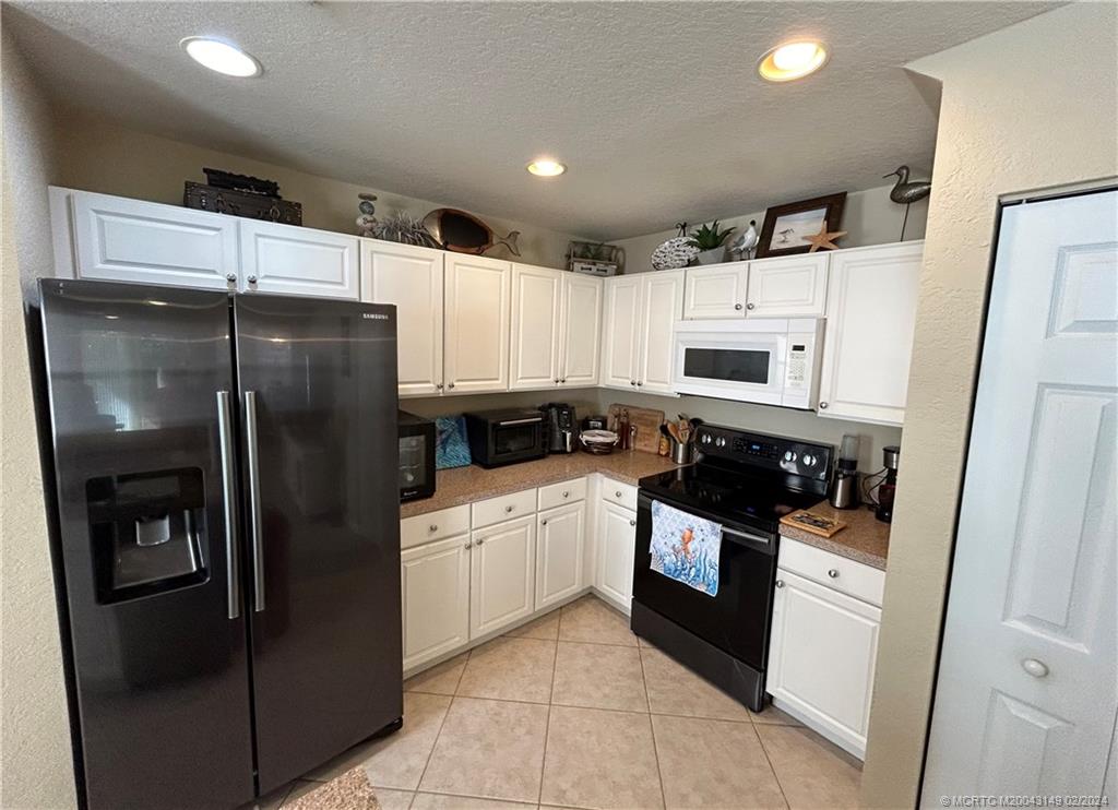 2813 SE Birmingham Drive 10