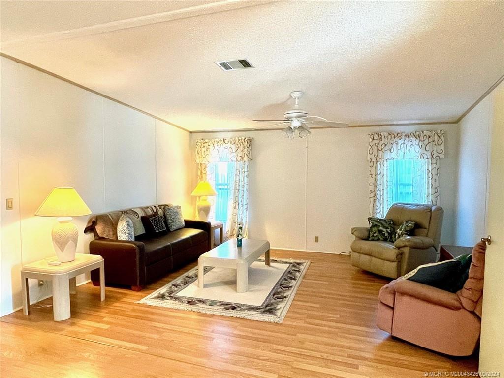 466 SE Trafalgar Terrace