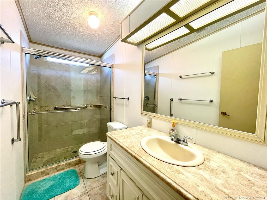 466 SE Trafalgar Terrace