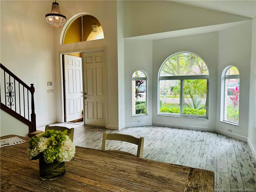 6216 SW Bald Eagle Drive