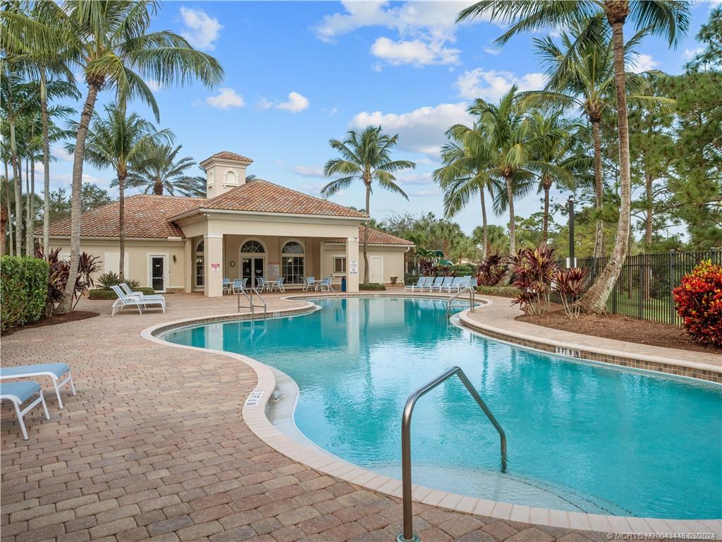 6216 SW Bald Eagle Drive