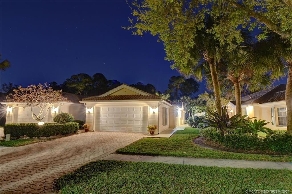 858 SW Balmoral Trace SW