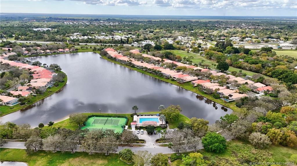 858 SW Balmoral Trace SW