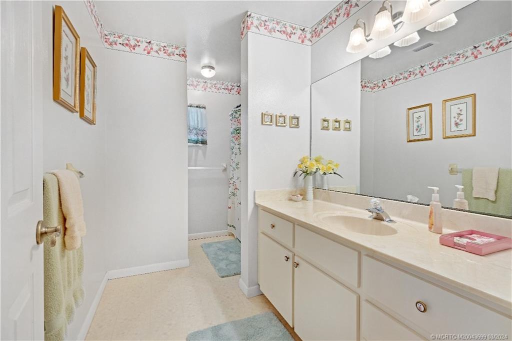 2819 NW St Lucie Lane