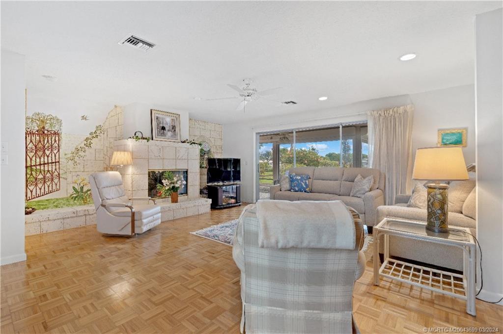 2819 NW St Lucie Lane