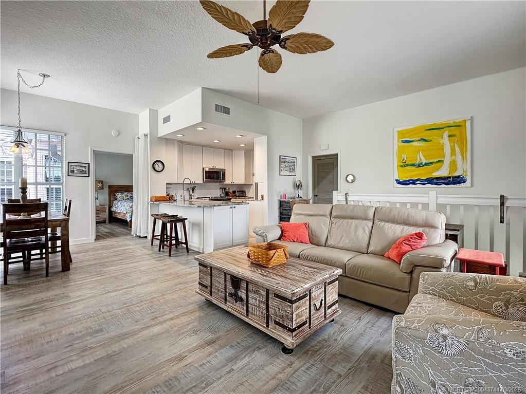401 NE Plantation Road 322