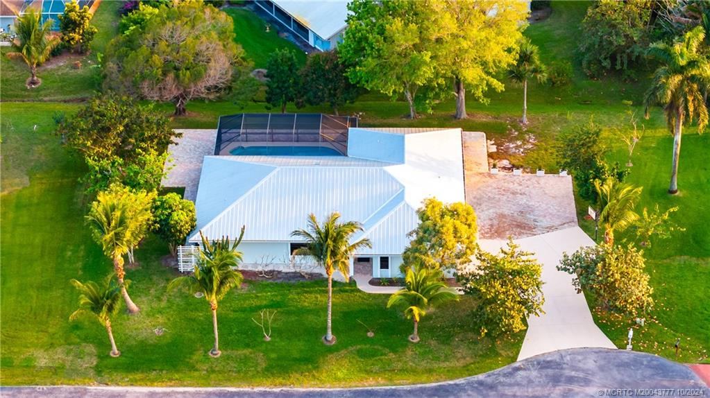 2556 NW Captiva Cove