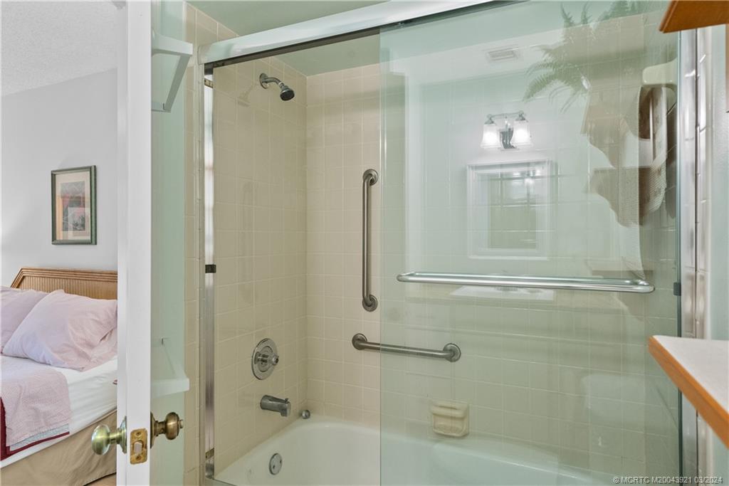 4767 SE Binnacle Way 2-107