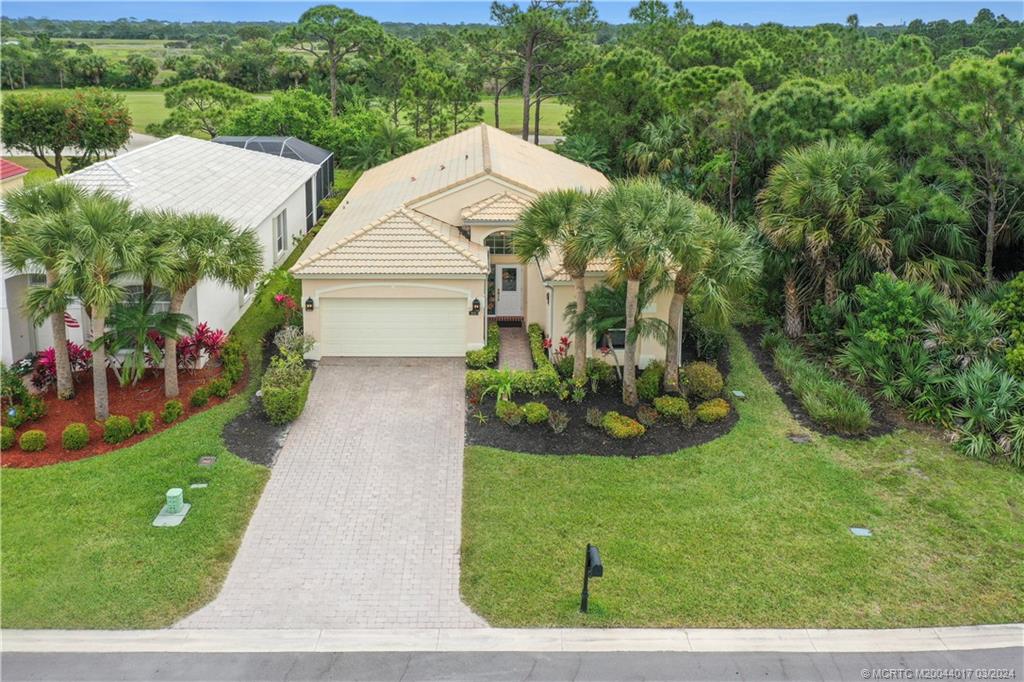 908 NW Mossy Oak Way
