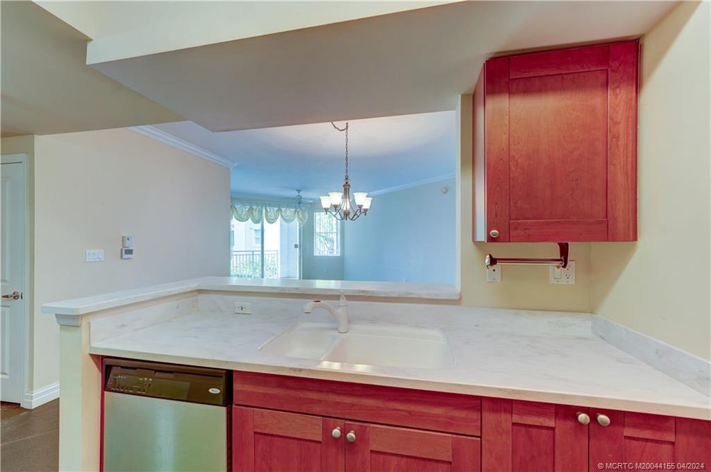 815 NW Flagler Avenue 206