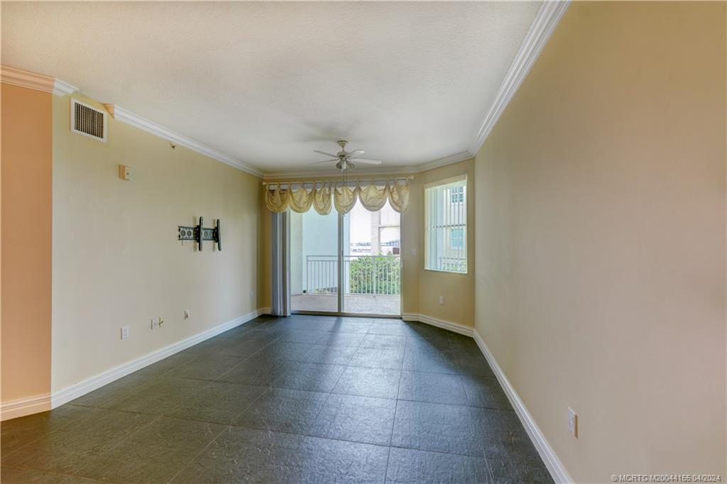 815 NW Flagler Avenue 206