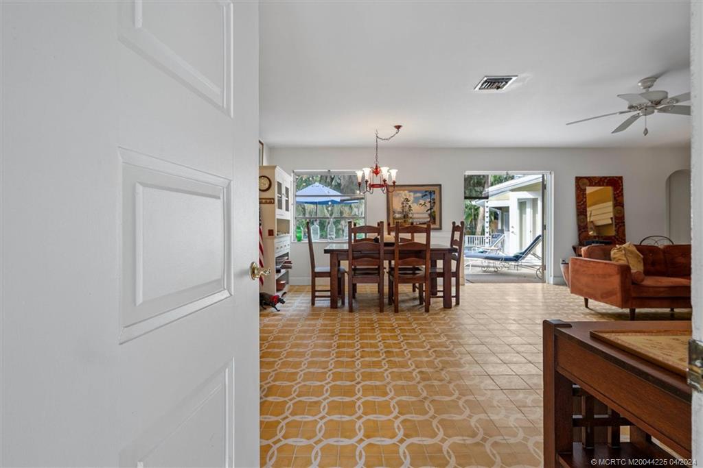 111 S Sewalls Point Road