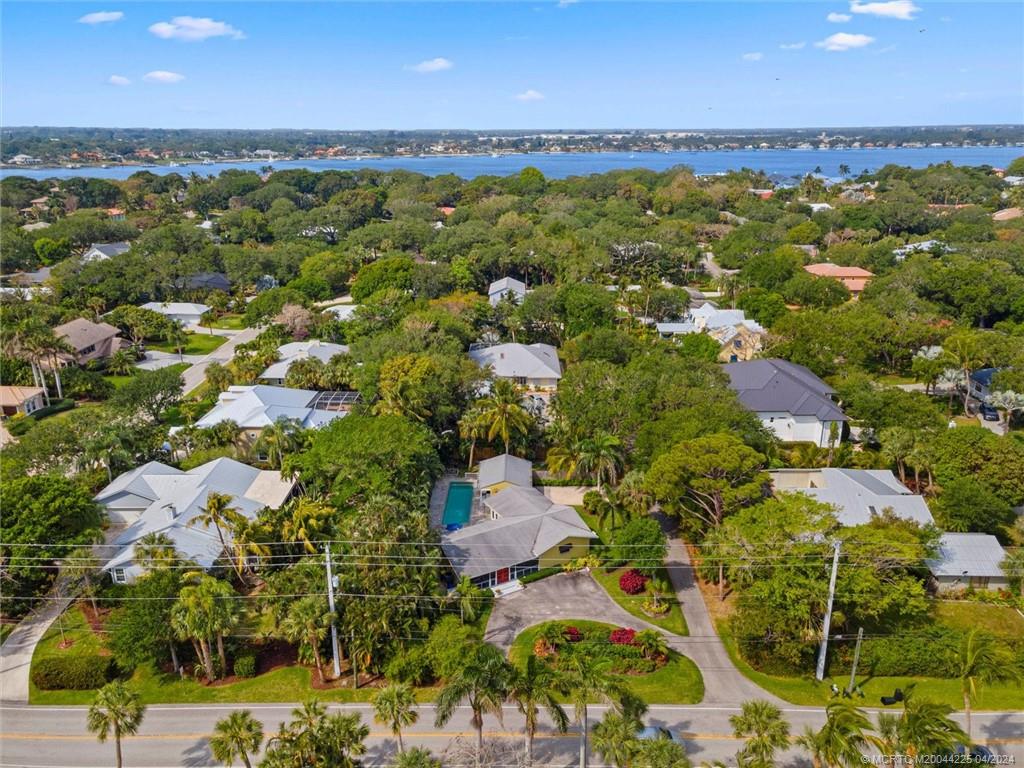 111 S Sewalls Point Road