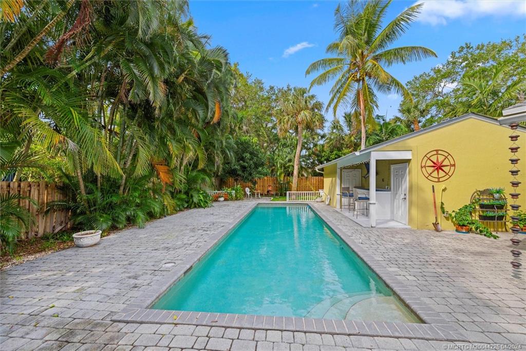 111 S Sewalls Point Road