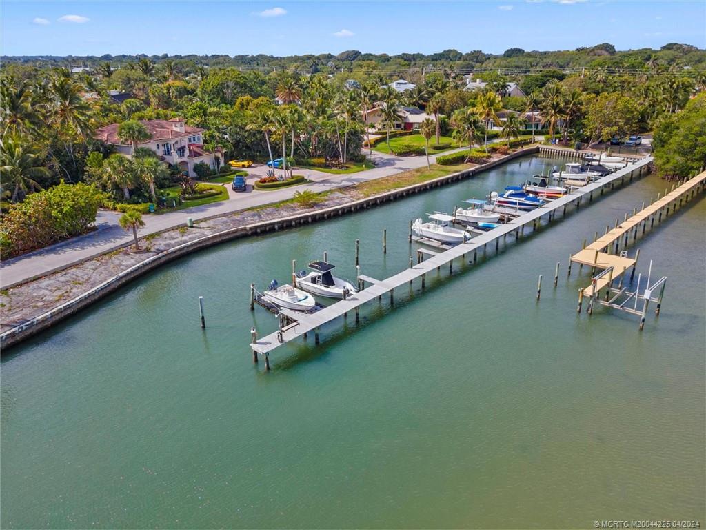 111 S Sewalls Point Road