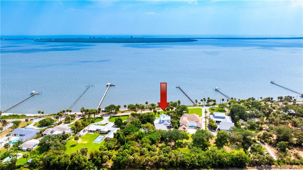 2007 S Indian River Drive