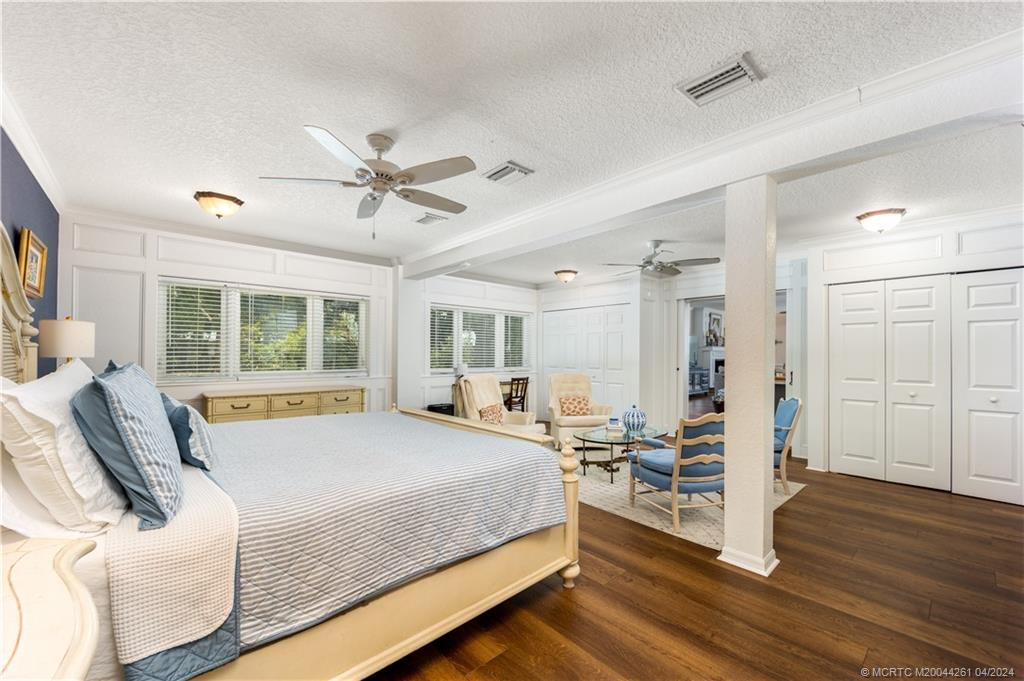 2007 S Indian River Drive