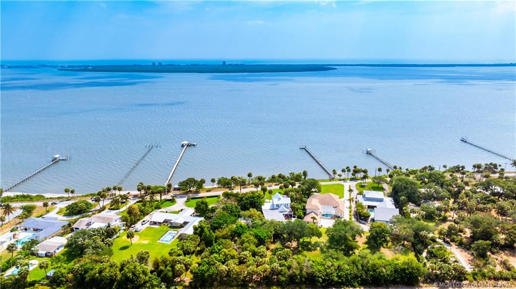 2007 S Indian River Drive