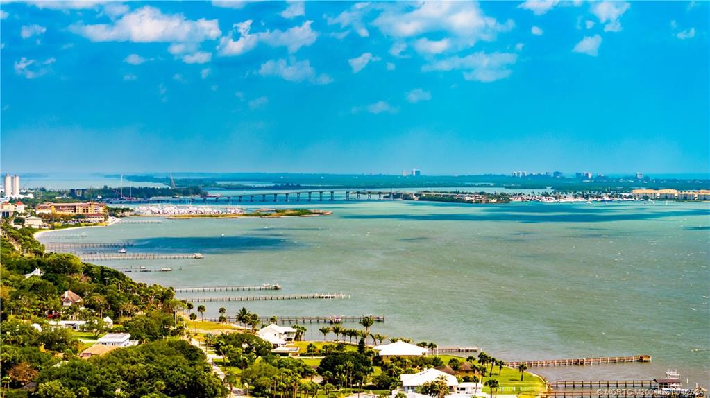 2007 S Indian River Drive