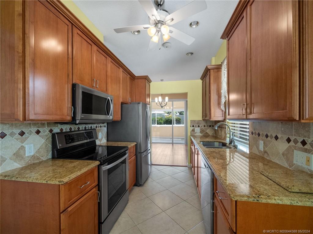 2185 SW Mayflower Drive