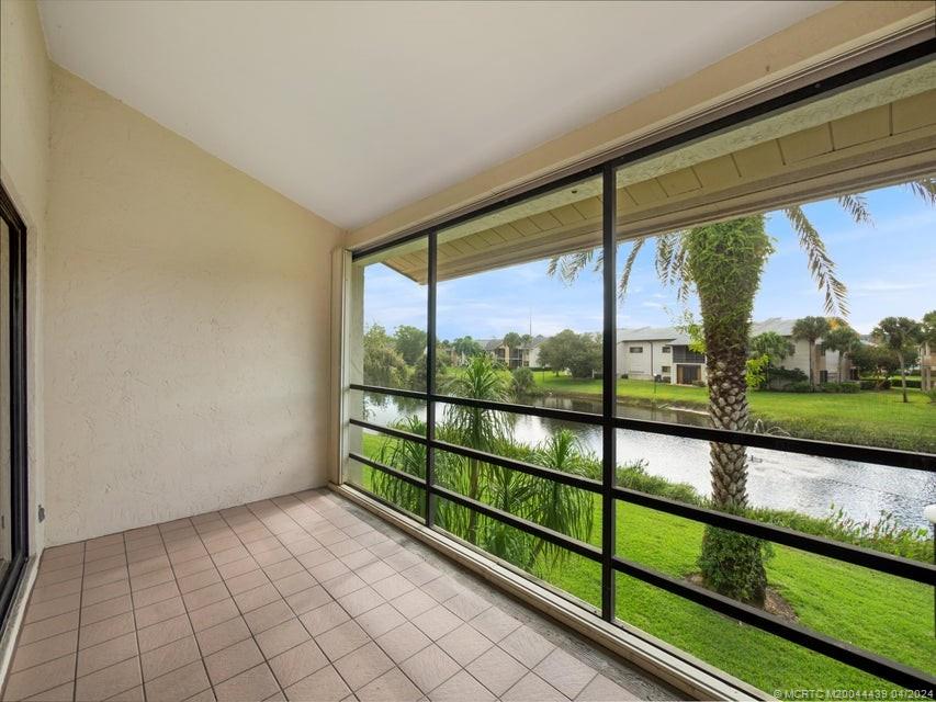 3011 SE Aster Lane 808