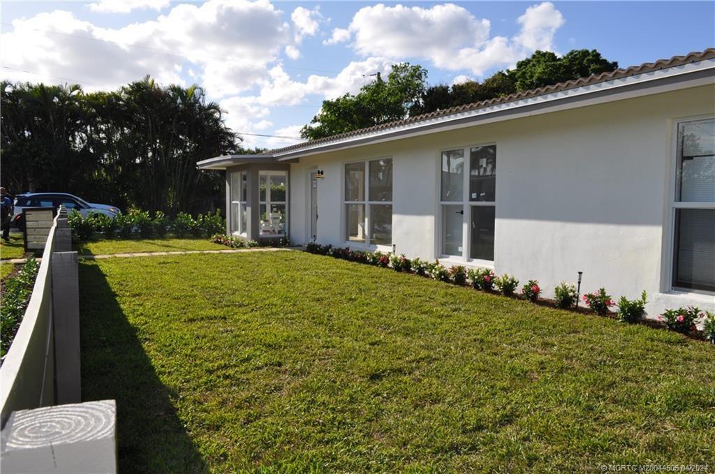 1625 NE 15th Avenue 2