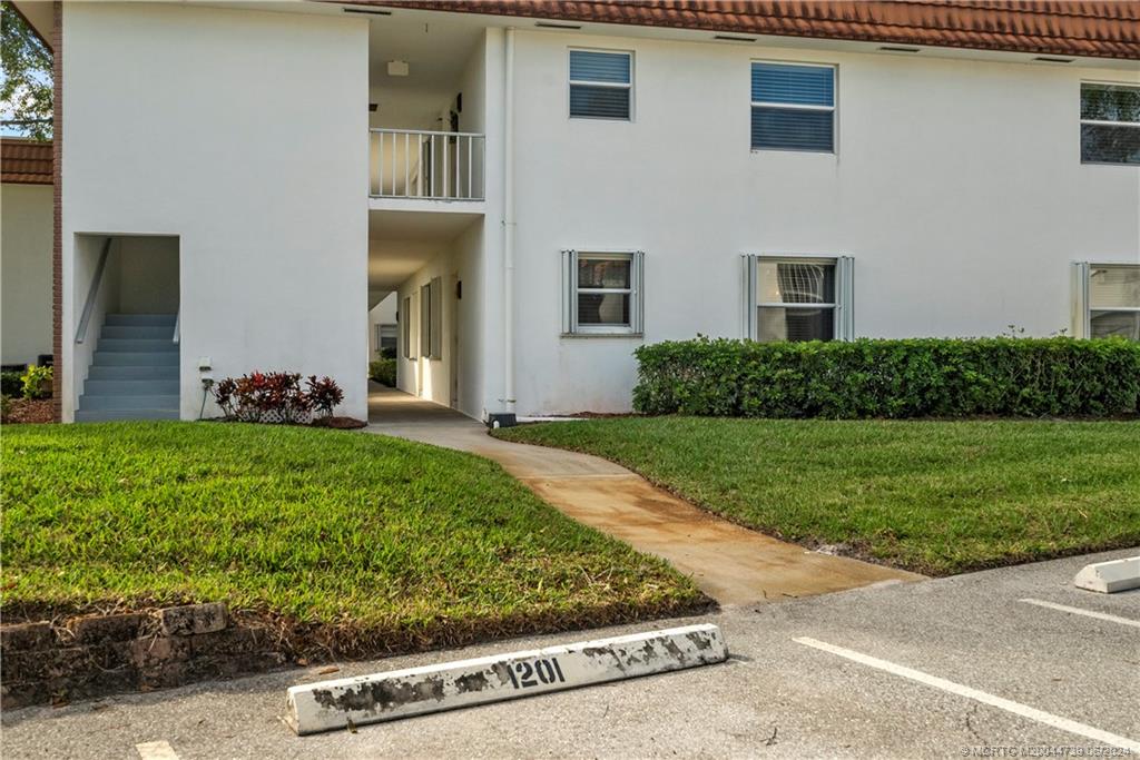 1225 NW 21st Street 1201