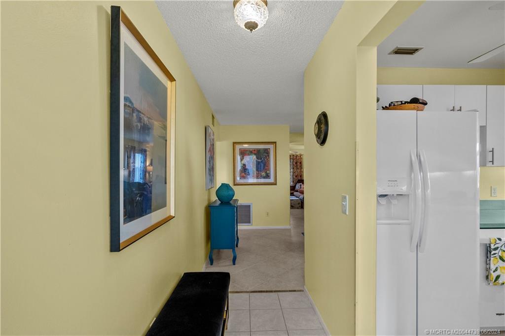 1225 NW 21st Street 1201
