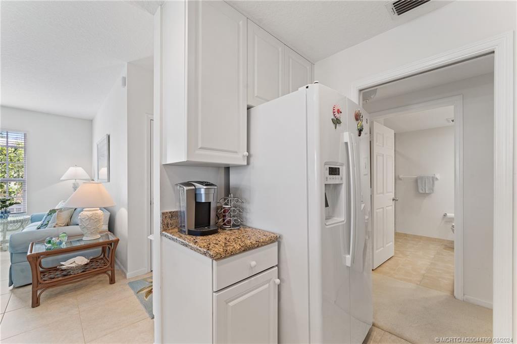 391 NE Plantation Road 213