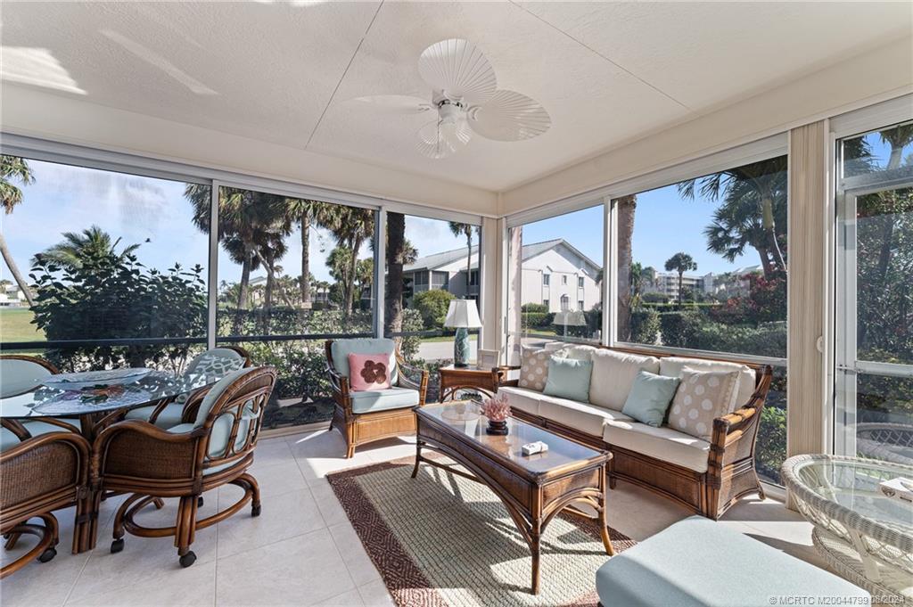 391 NE Plantation Road 213