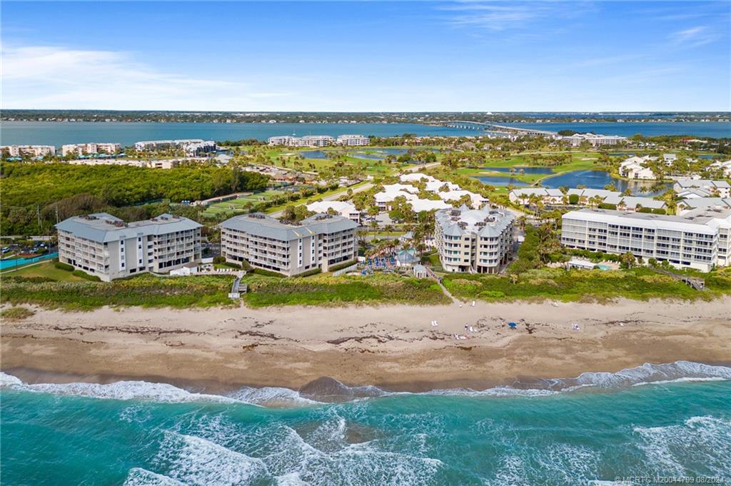 391 NE Plantation Road 213